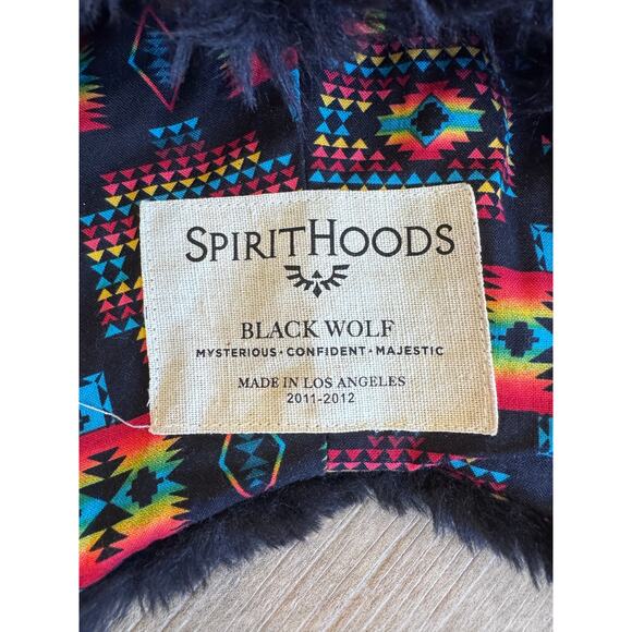 Spirithoods Black Wolf Faux Fur Hood Scarf Tribal Print Lined with Pockets - Picture 4 of 8